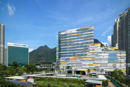 SERIES TOUR HONG KONG: Victoria Harbour – Đại lộ Ngôi Sao – The Peak – Disneyland