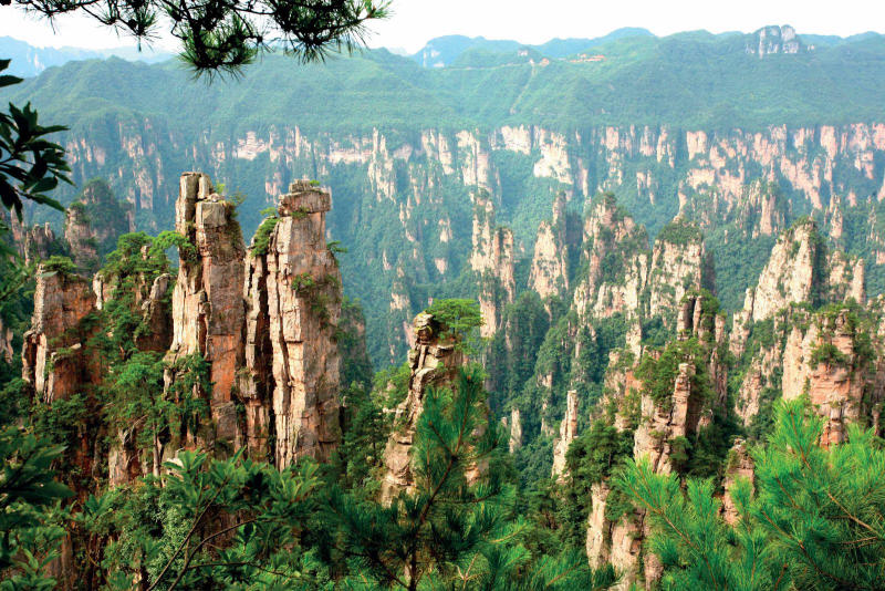 Hà Nội – Trương Gia Giới – Phượng Hoàng Cổ Trấn – Miêu Trại Mặc Nhung – Rừng Quốc gia Trương Gia Giới